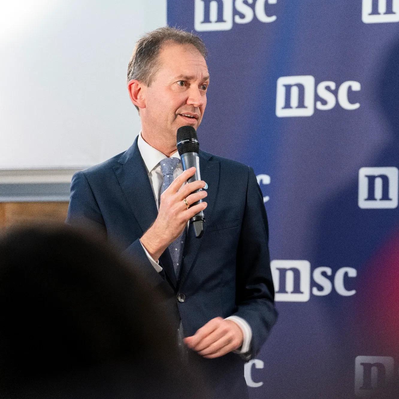 NSC - Eddy van Hijum