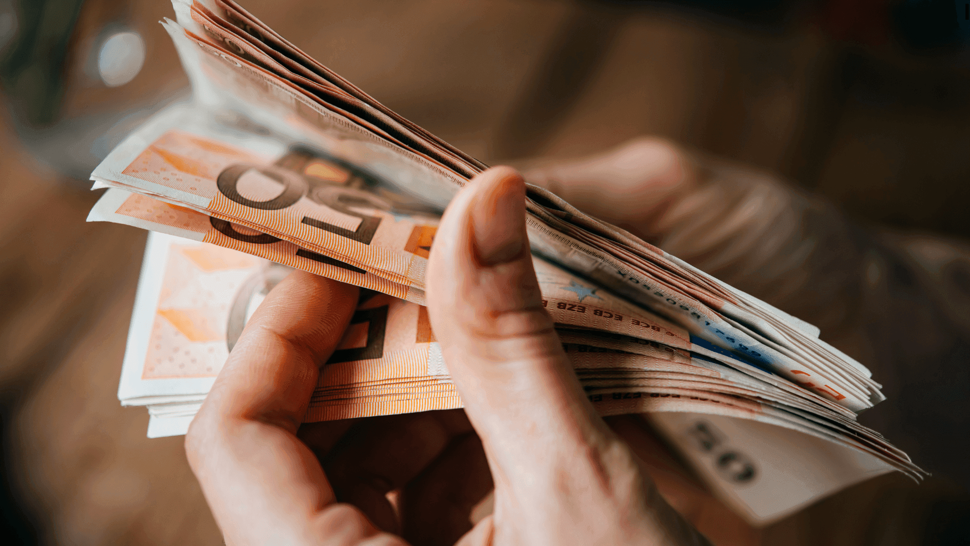 geld in hand